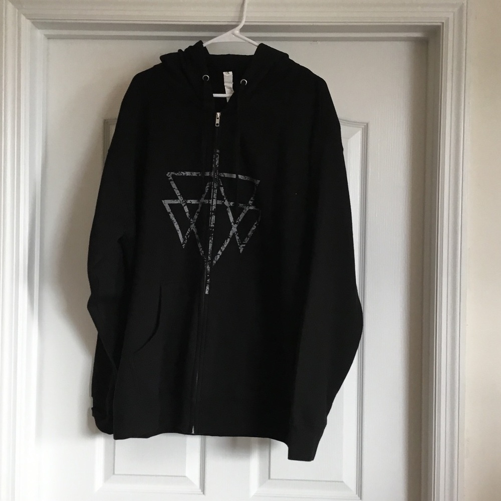 Men's Black Zip-Up Sweater with Geometric Design